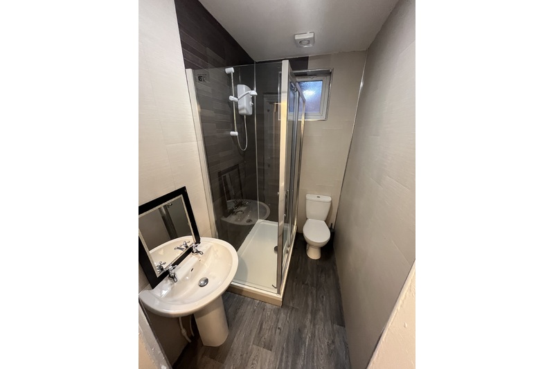 Flat 2, 252, Gillott Road, Birmingham, West Midlands, B16 0RU, photo 3