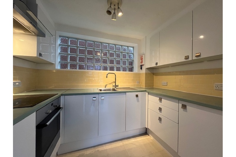 Flat 24 Kings Court, Cox Street, Birmingham, West Midlands, B3 1RD, photo 5