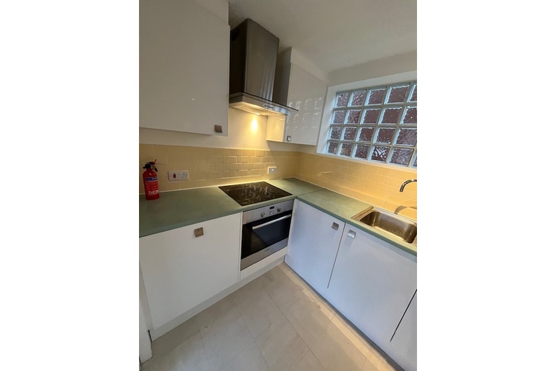 Flat 24 Kings Court, Cox Street, Birmingham, West Midlands, B3 1RD, photo 6