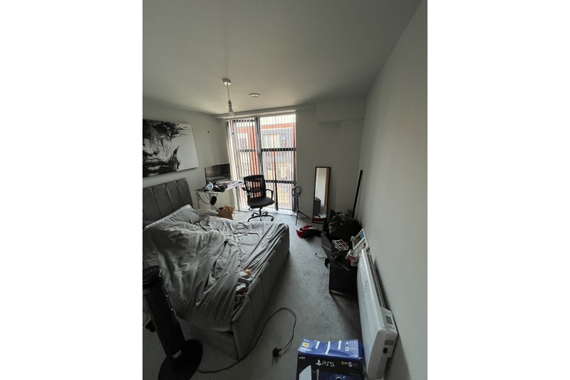 Photo 8