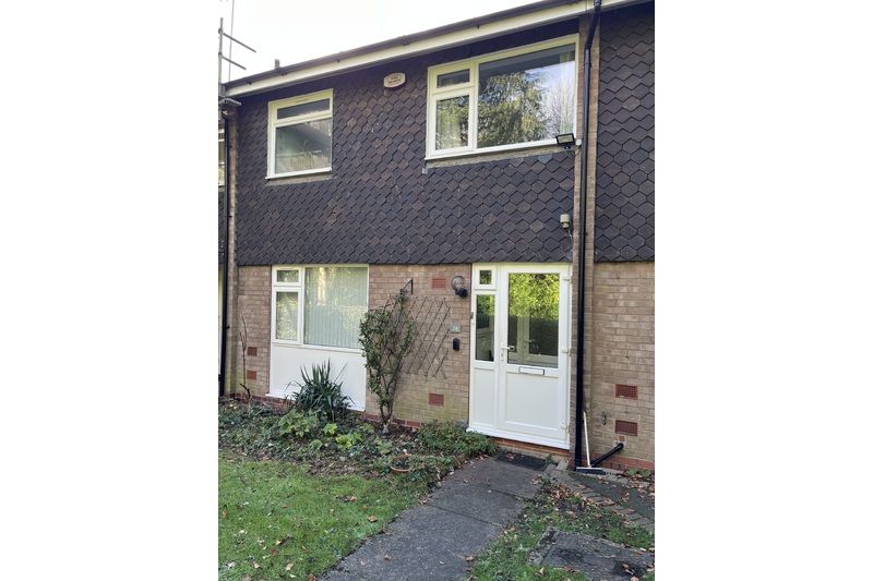 28, Berrow Drive, Birmingham, West Midlands, B15 3UB
