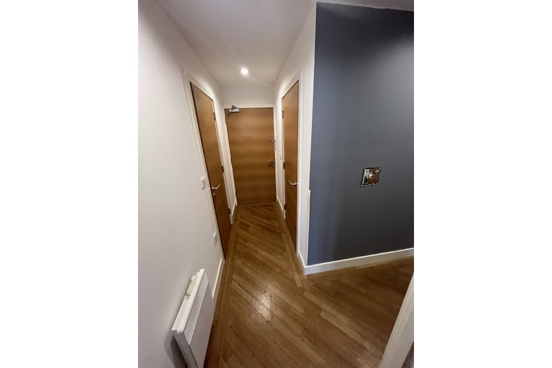 Apartment 123, Canal Wharf, Waterfront Walk, Birmingham, West Midlands, B1 1SL, photo 3
