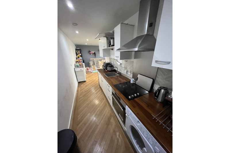 Apartment 123, Canal Wharf, Waterfront Walk, Birmingham, West Midlands, B1 1SL, photo 4