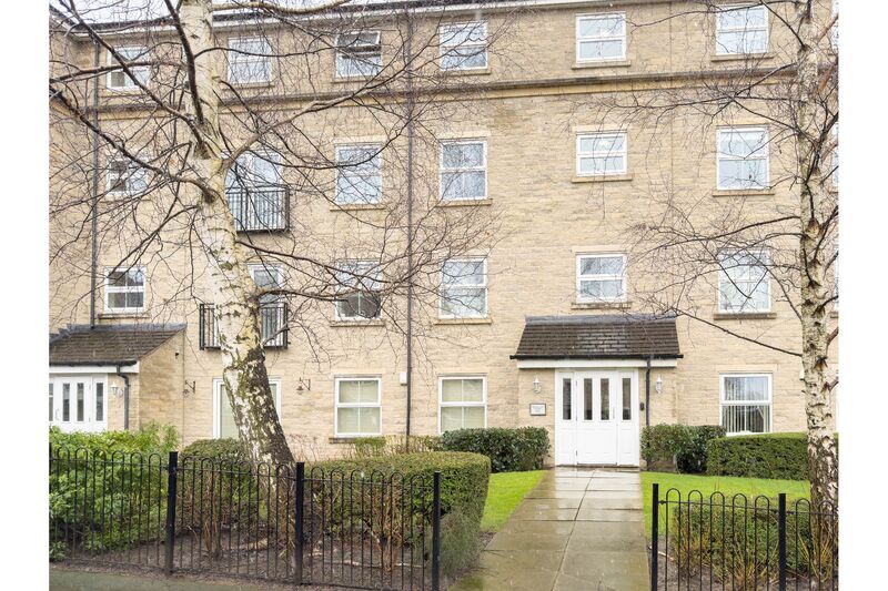 property-for-sale-2-bedroom-28-in-bailiff-bridge-4