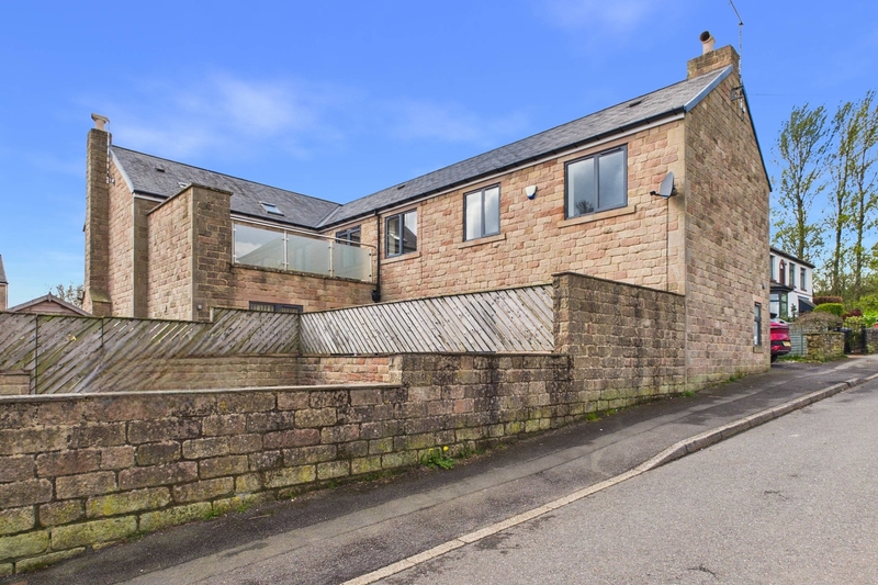property-for-rent-3-bedroom-link-detached-house-in-sheffield-2