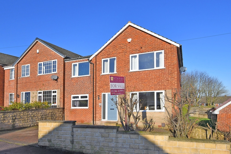 property-for-sale-6-bedroom-detached-in-dronfield