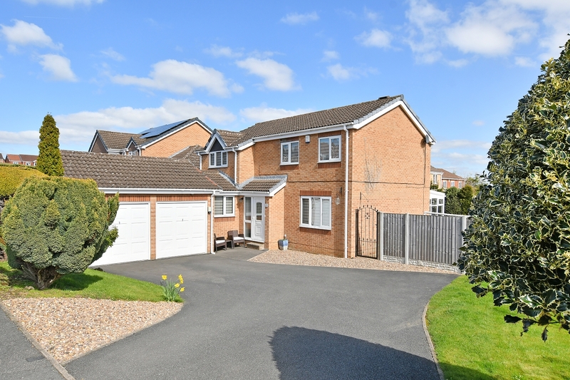 property-for-sale-4-bedroom-detached-in-chesterfield-2