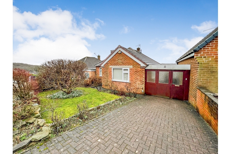 property-for-sale-2-bedroom-detached-bungalow-in-dronfield-3