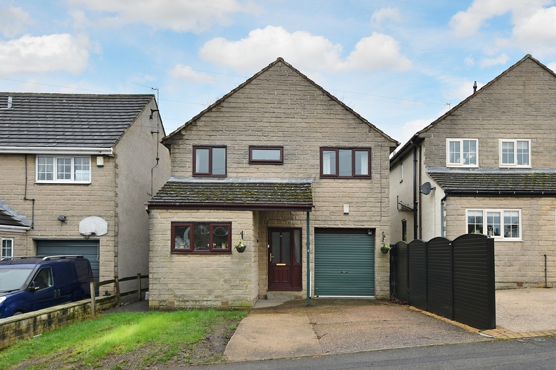 property-for-sale-4-bedroom-detached-in-dronfield-5