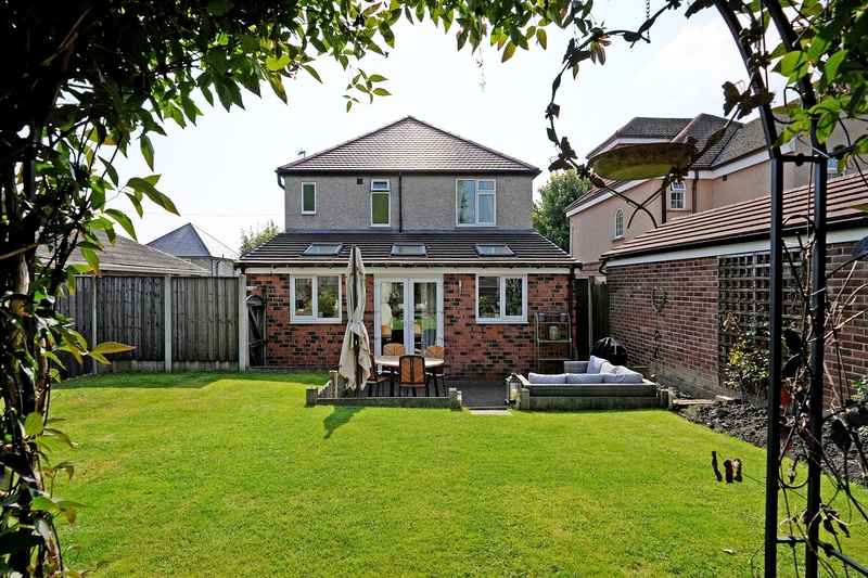 property-for-sale-3-bedroom-detached-in-dronfield-2