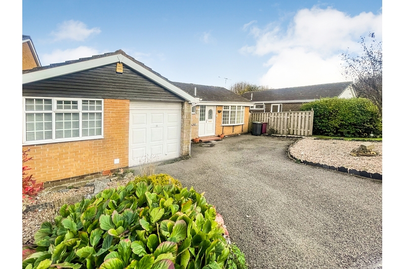 property-for-sale-3-bedroom-detached-bungalow-in-dronfield-10