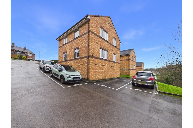 property-for-sale-2-bedroom-apartment-in-dronfield-11