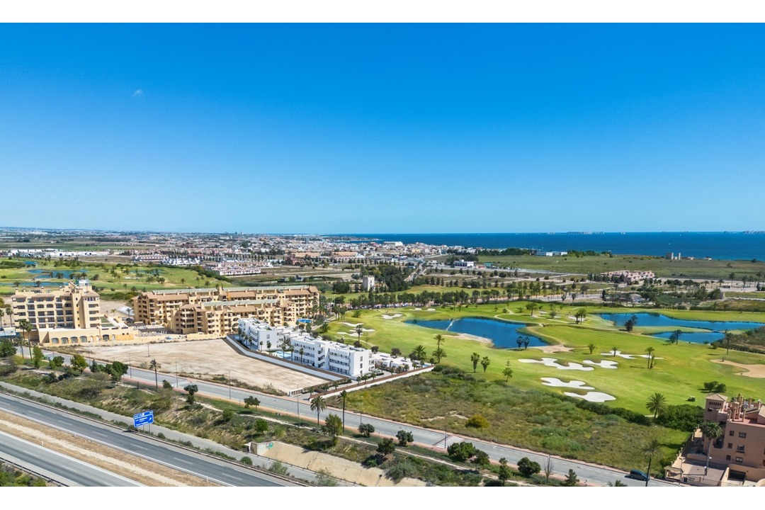 property-for-sale-apartment-in-torrevieja-spain-2