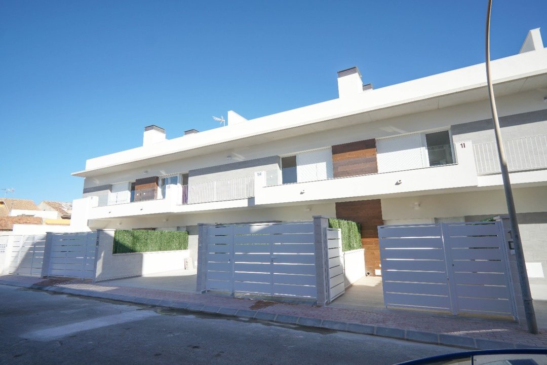 property-for-sale-villa-in-cabo-roig-spain