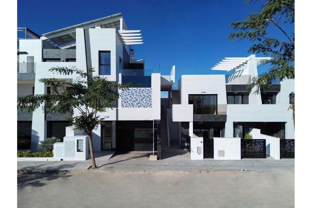 property-for-sale-bungalow-in-pilar-de-la-horadada-spain-23