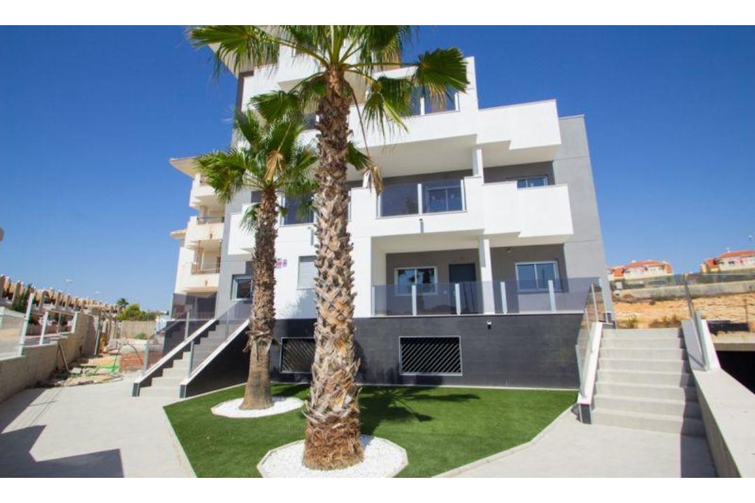 property-for-sale-apartment-in-orihuela-costa-spain-11