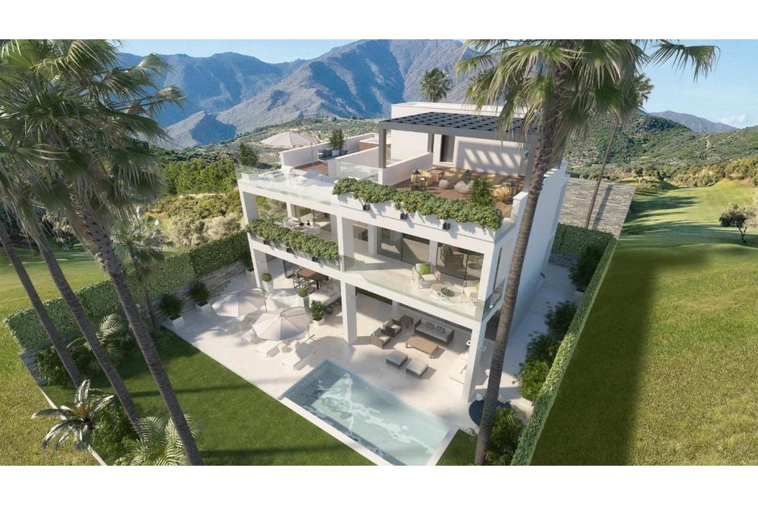 property-for-sale-villa-in-estepona-spain-3