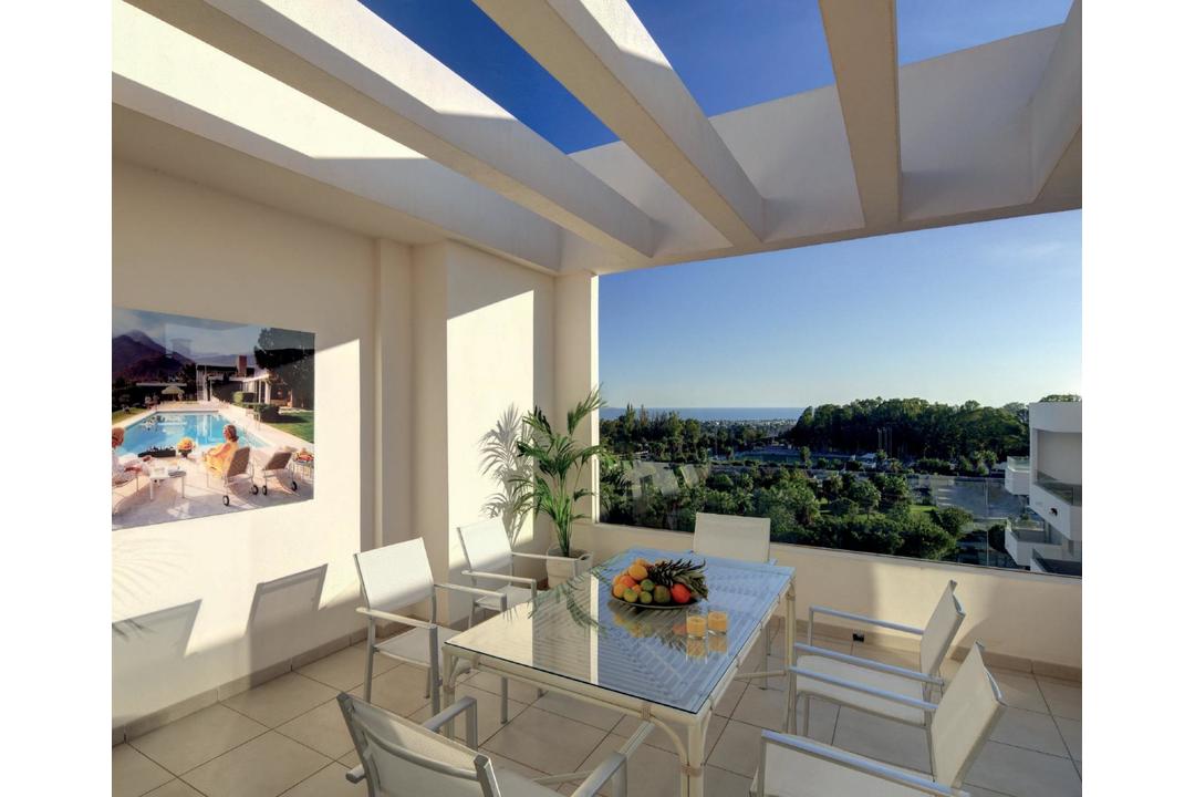 property-for-sale-penthouse-in-marbella-spain-9