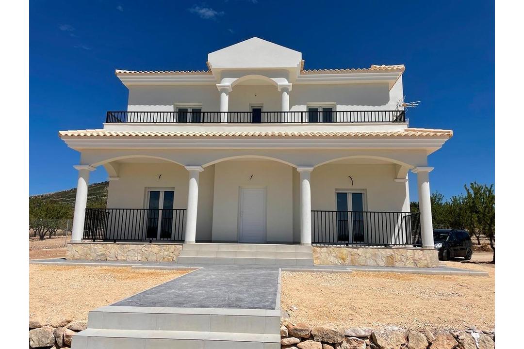 property-for-sale-villa-in-pinoso-spain-7