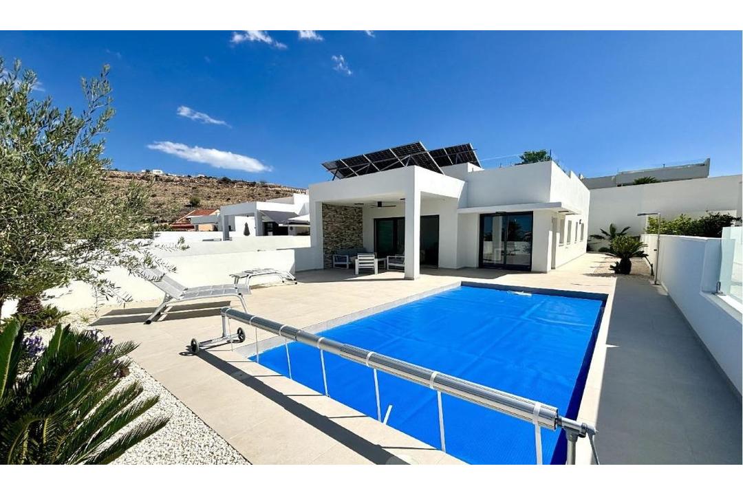 property-for-sale-villa-in-benijofar-spain-24