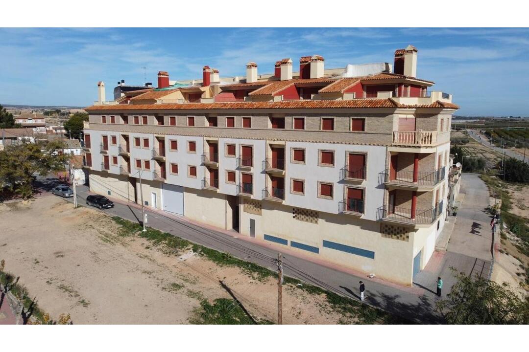 property-for-sale-apartment-in-avileses-spain-1