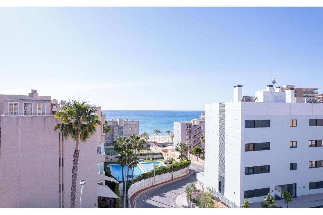 property-for-sale-penthouse-in-el-campello-spain-3