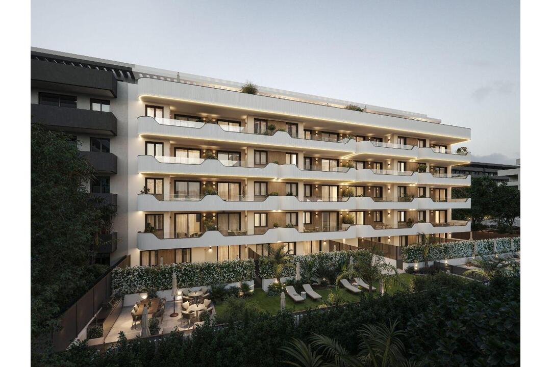 property-for-sale-apartment-in-velez-malaga-spain-9