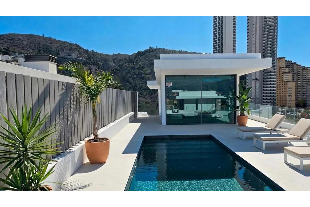 property-for-sale-villa-in-benidorm-spain-5