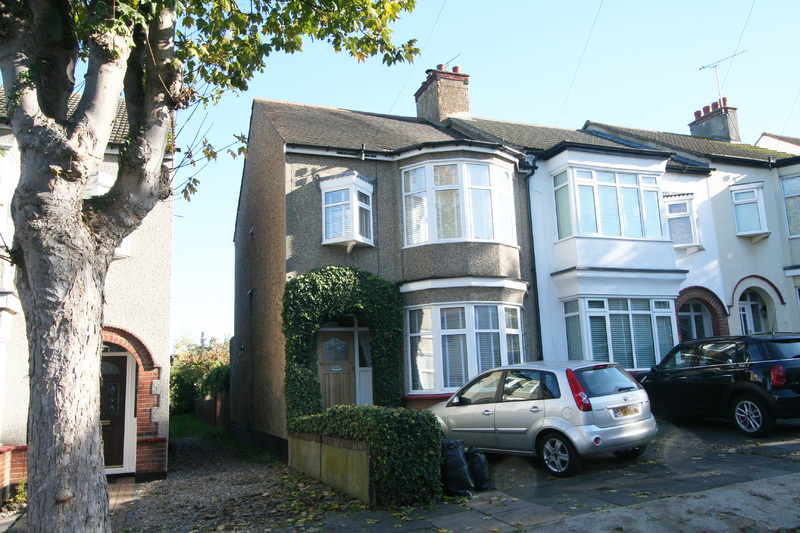 property-for-rent-tankerville-drive-leigh-on-sea-ss9